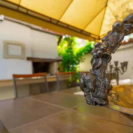 Luxury Private House In City Center Veliko Tŭrnovo Exterior photo